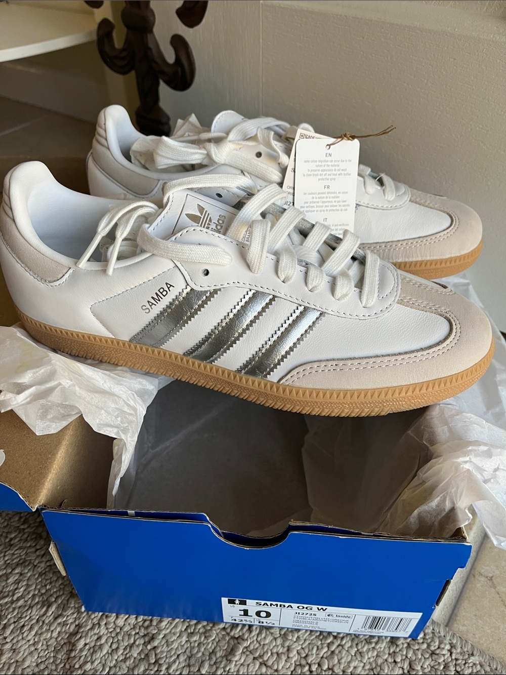 adidas Samba OG W Women Size 10 Shoes - White/Silver